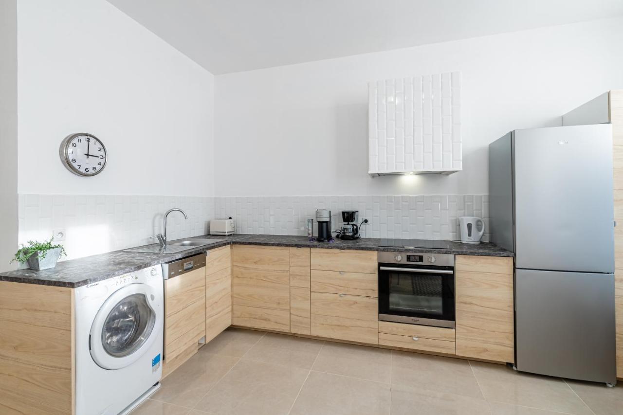 Le Borely: Appartement Climatise Avec 2 Chambres, A 800M De La Plage Marseille Eksteriør bilde